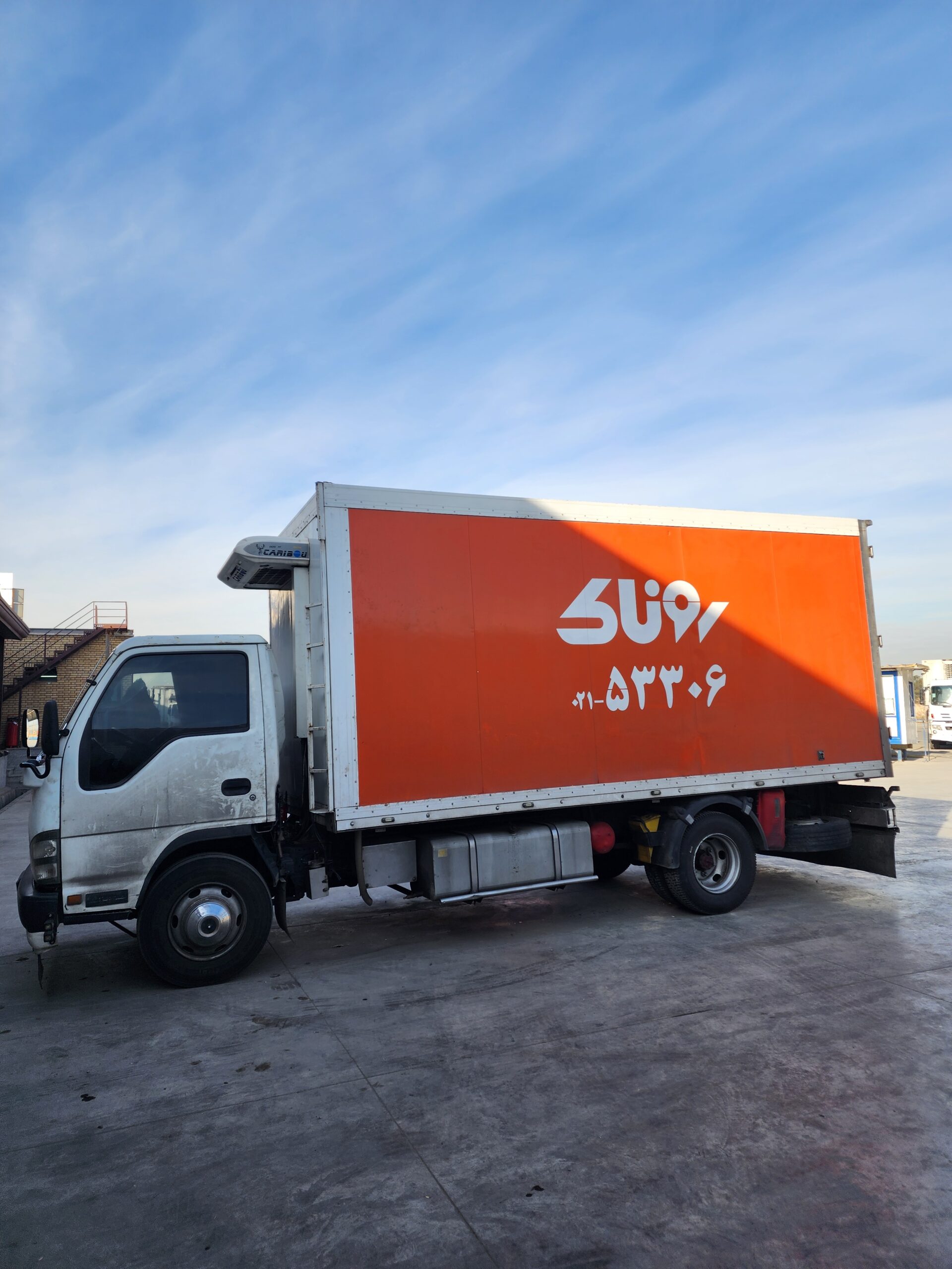 تفاوت گوشت گرم (سرد) و منجمد؛ کدام انتخاب مناسب‌تری است؟